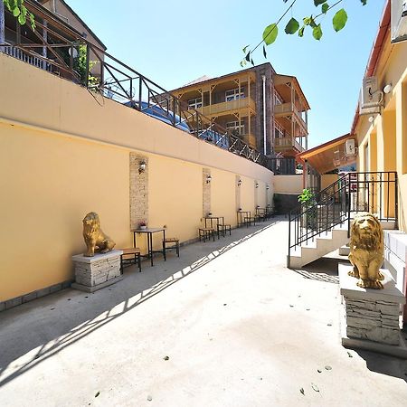 Rk City Hotel Tbilissi Extérieur photo
