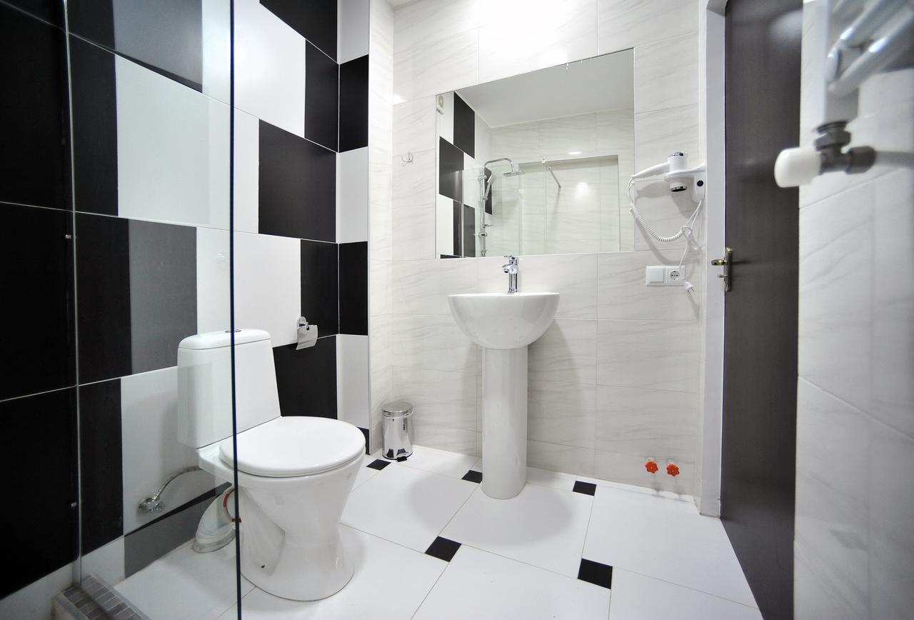 Rk City Hotel Tbilissi Extérieur photo