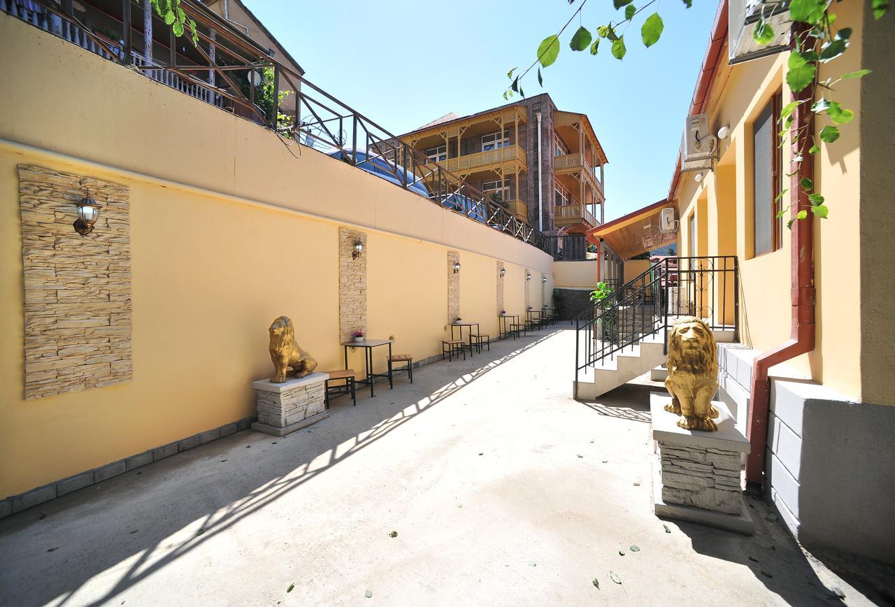 Rk City Hotel Tbilissi Extérieur photo