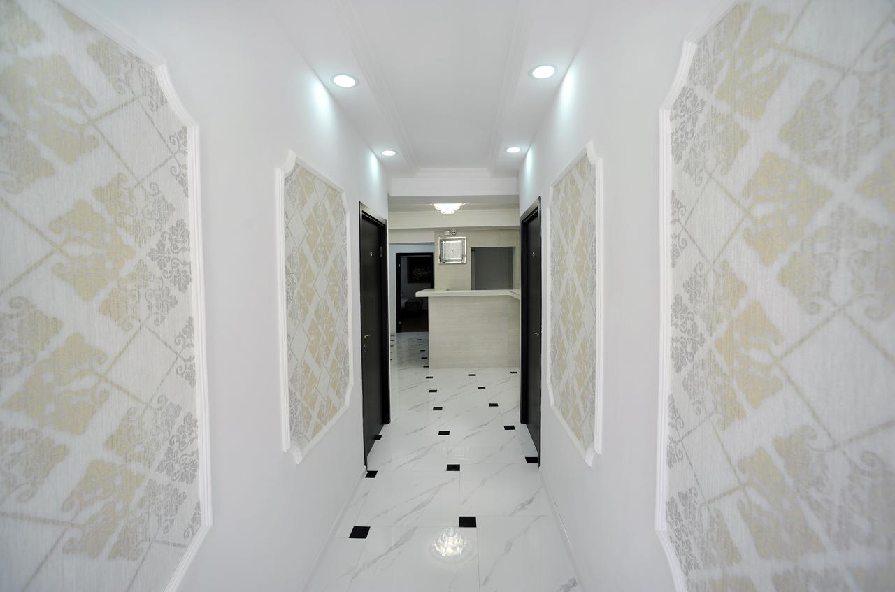 Rk City Hotel Tbilissi Extérieur photo